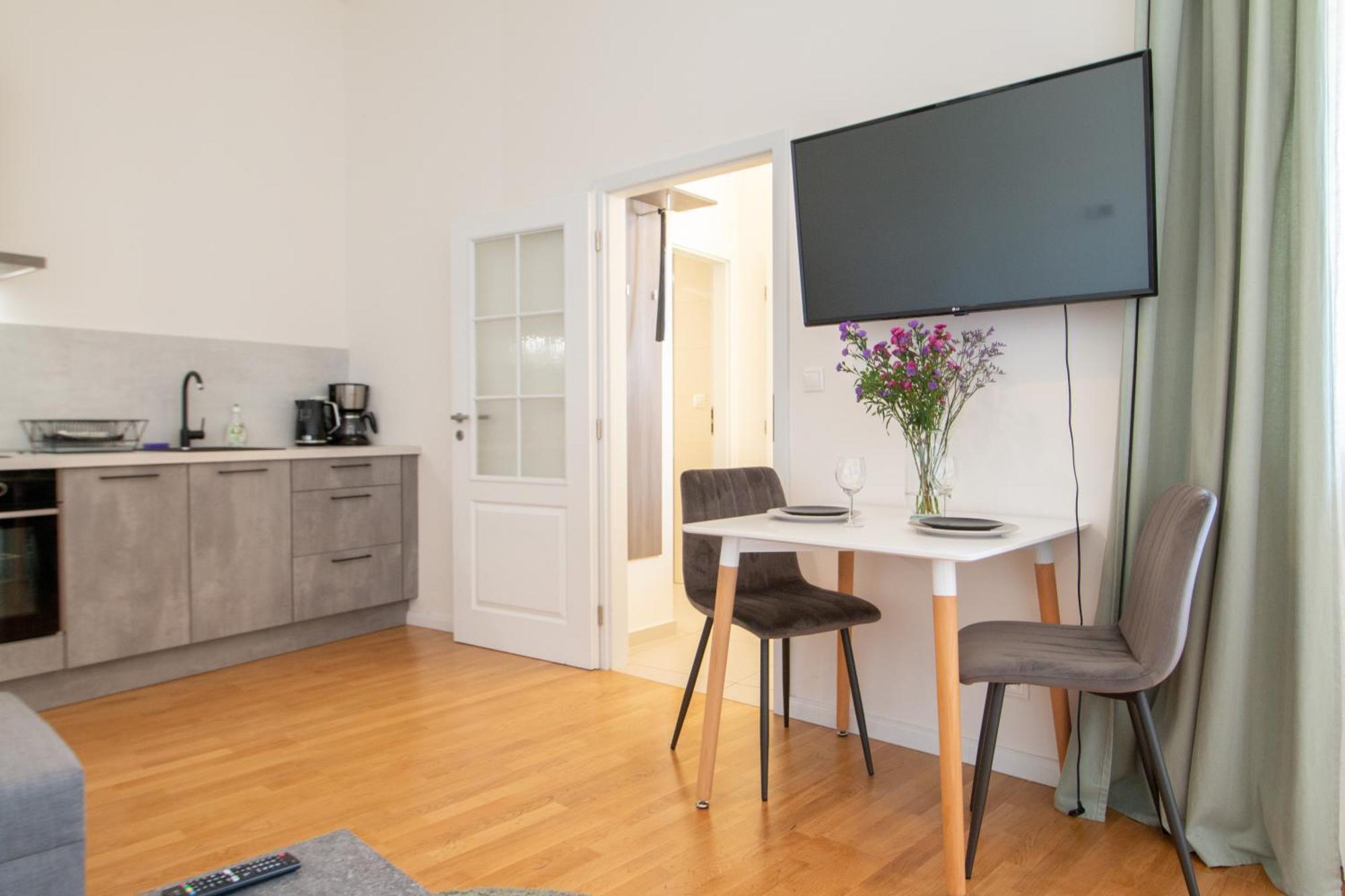 Stay Inn Apartments Stepanska Praga Exterior foto