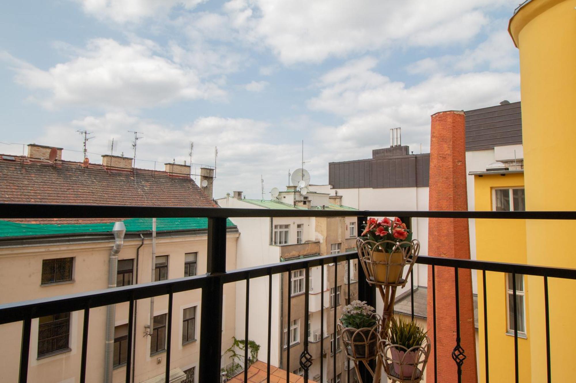 Stay Inn Apartments Stepanska Praga Exterior foto